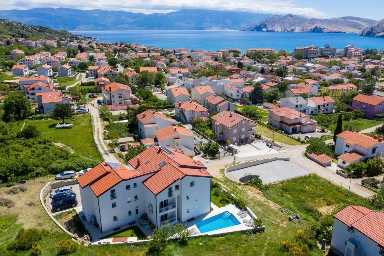 Bed & Breakfast Dosen II Baska  Ngoại thất bức ảnh